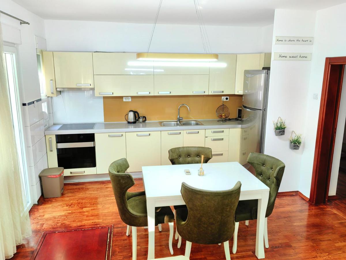 Luxury Apartment Podgorica Exterior foto