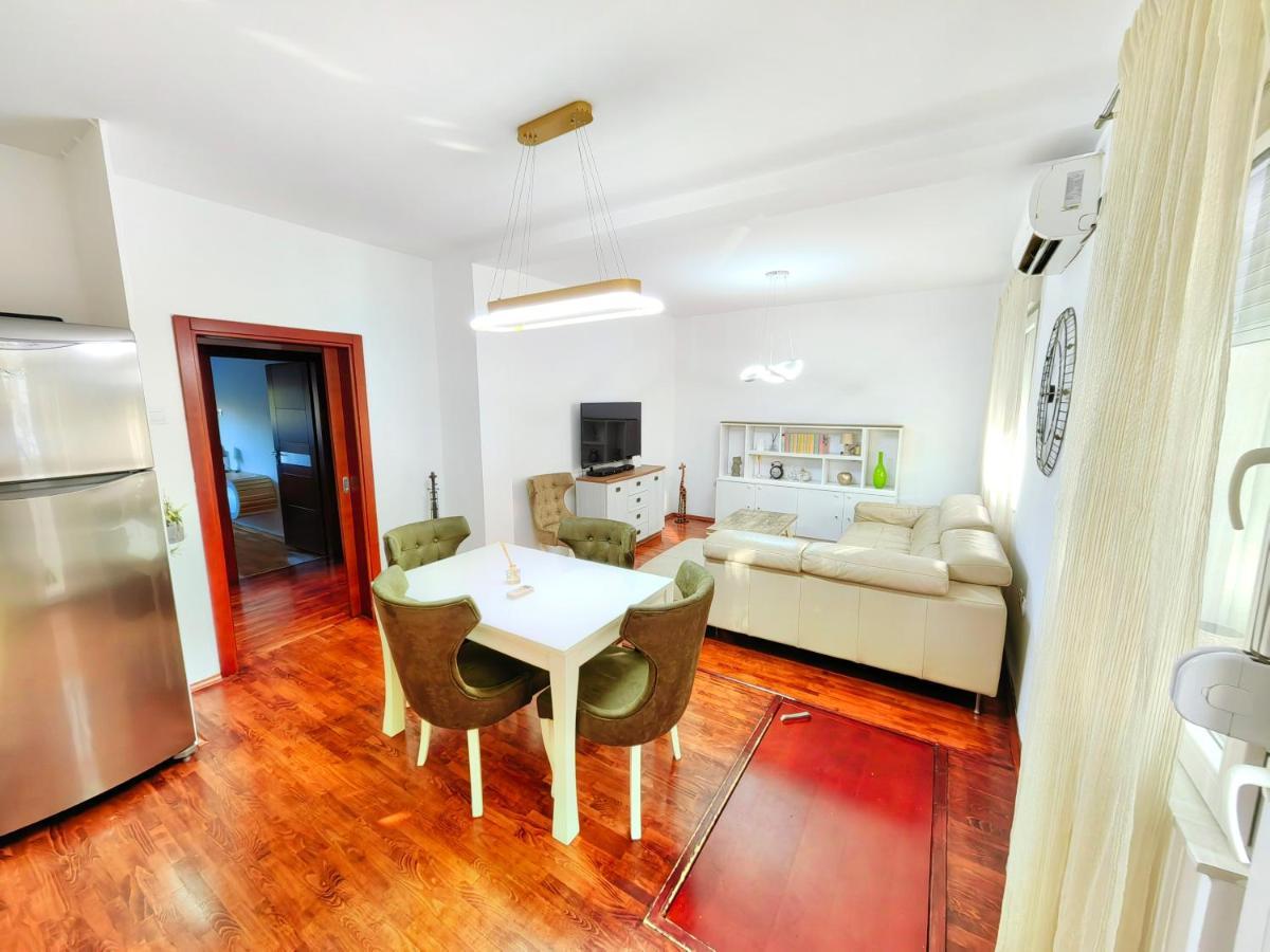Luxury Apartment Podgorica Exterior foto
